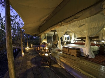Zarafa Camp and Dhow Suites