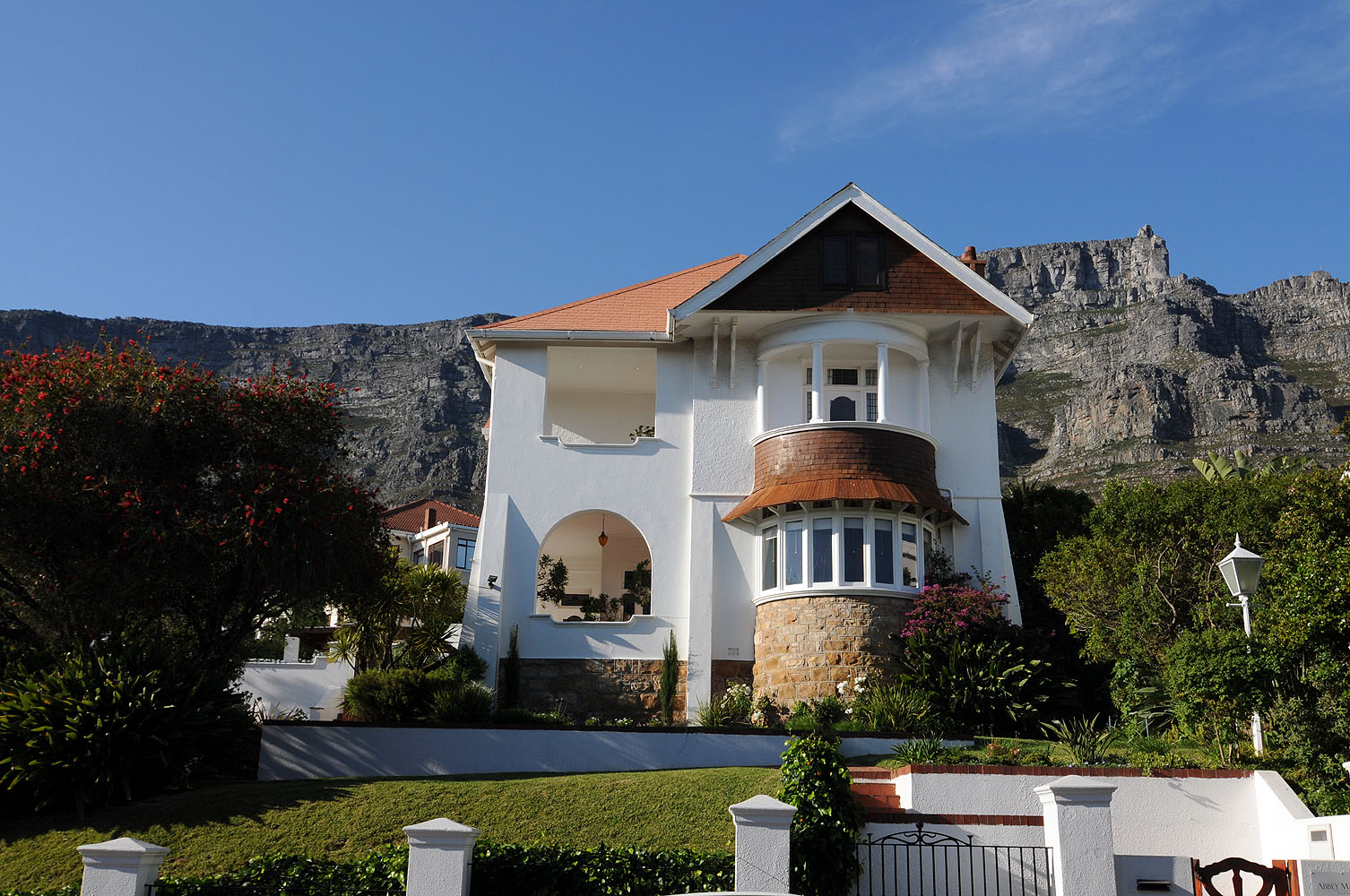 Abbey Manor