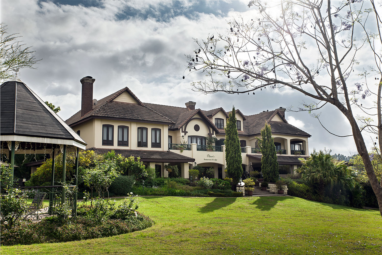 Oliver's Lodge