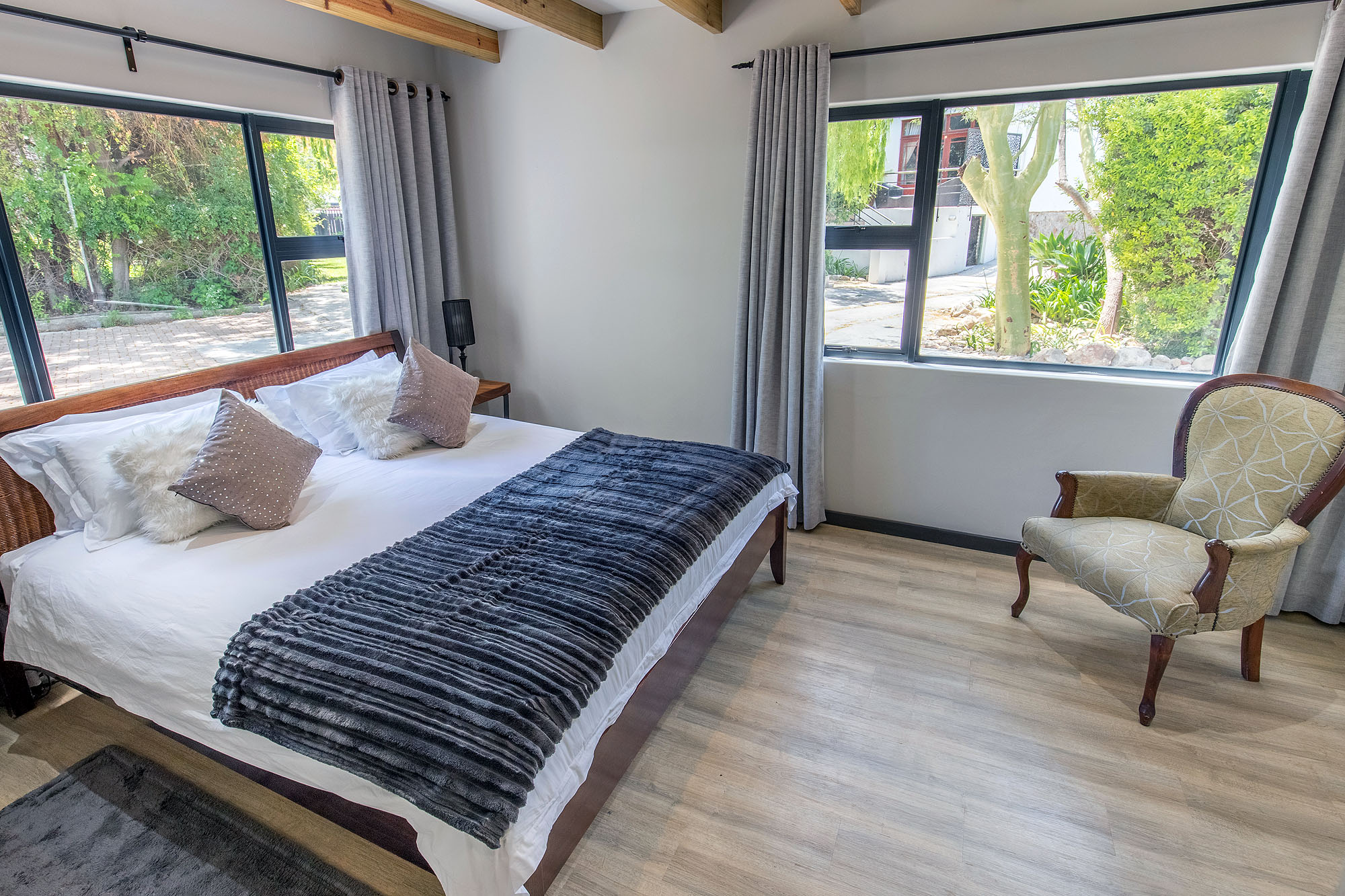 Mimosa Lodge - Bild 2