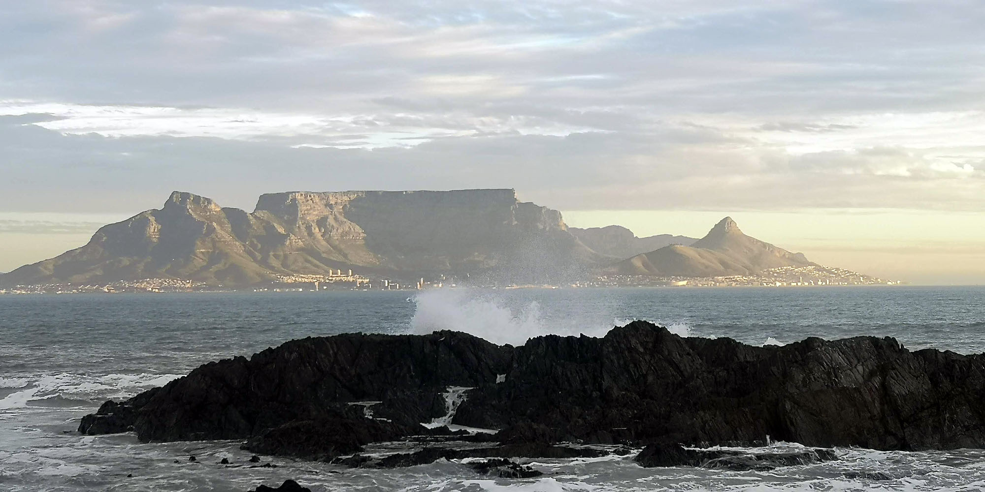 Kapstadt Tafelberg Atlantikküste Luxusreise Südafrika.jpg